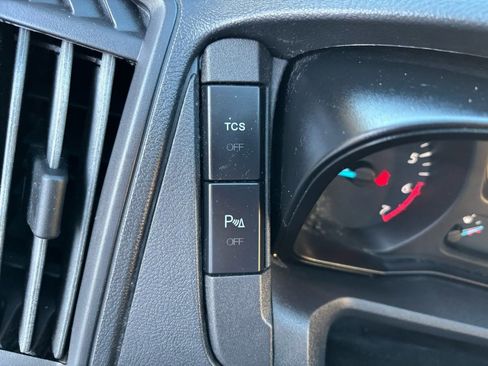 Used 2019 Ford Transit 250 130 Low Roof image 30