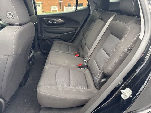 Used 2023 GMC Terrain SLE w/ Driver Convenience Package image 38