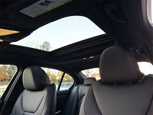 New 2026 BMW 330i xDrive Sedan image 13