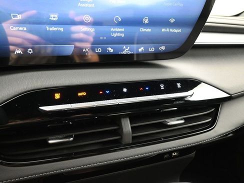 New 2026 Buick Enclave Sport Touring w/ Power Package image 15