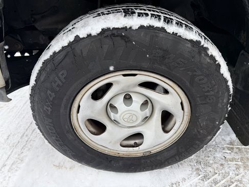 Used 2001 Toyota Tundra SR5 image 9