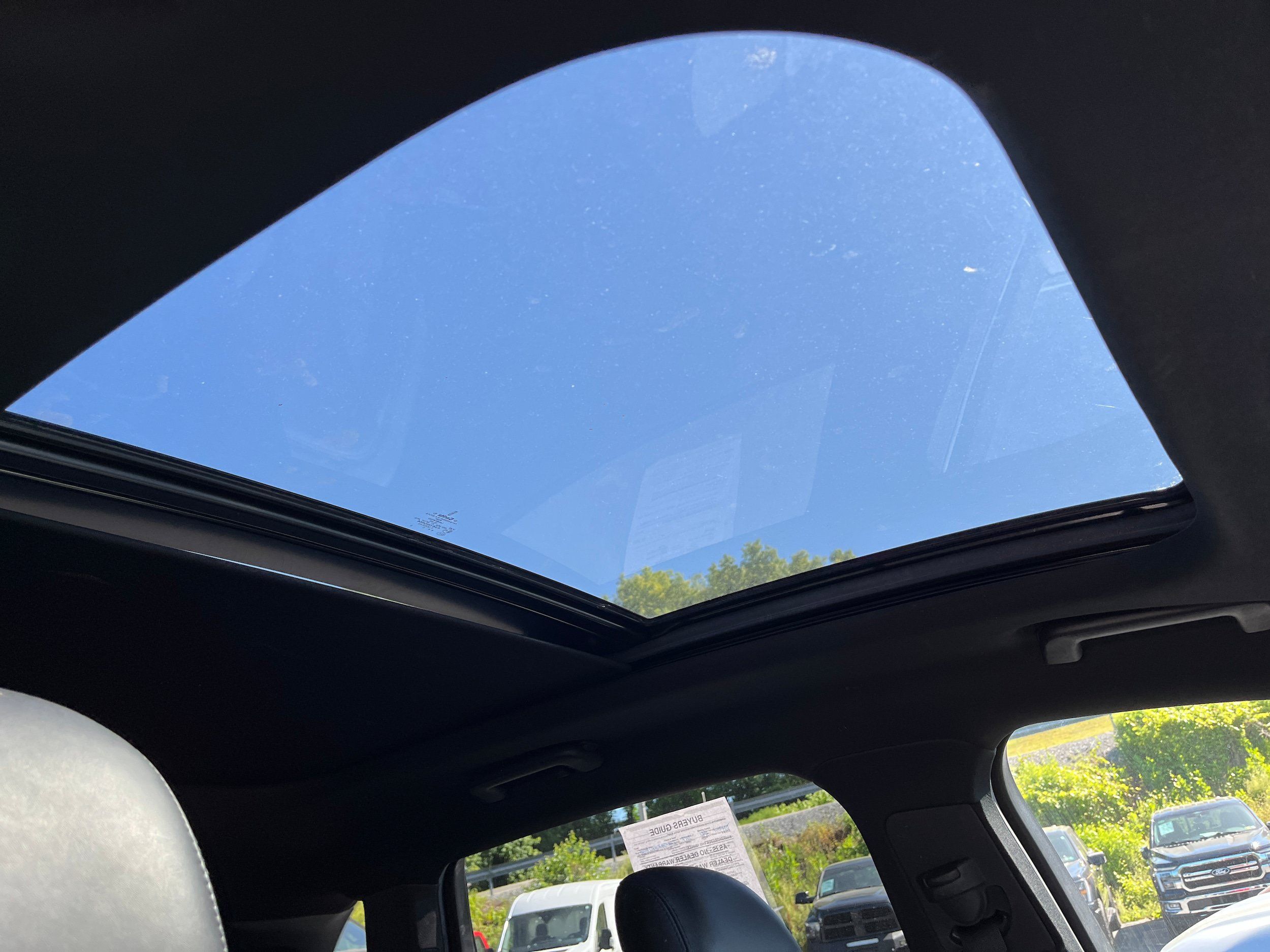 Used 2017 Lincoln MKX Reserve AWD/4WD image 13