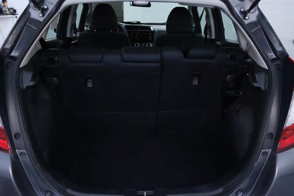 Used 2019 Honda Fit LX image 15
