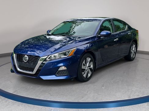 Used 2019 Nissan Altima 2.5 S FWD image 1