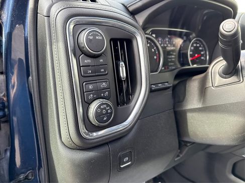 Used 2021 Chevrolet Silverado 2500 LTZ w/ LTZ Plus Package image 41