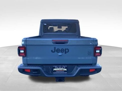 New 2026 Jeep Gladiator Willys image 6