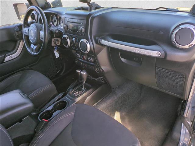 Used 2014 Jeep Wrangler Sahara w/ Connectivity Group AWD/4WD image 20