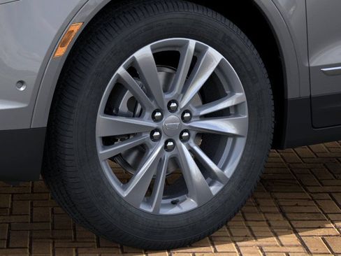 New 2026 Cadillac XT5 Premium Luxury w/ Driver Assist Package AWD/4WD image 9