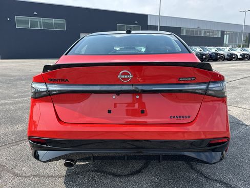 New 2027 Nissan Sentra SR FWD image 7