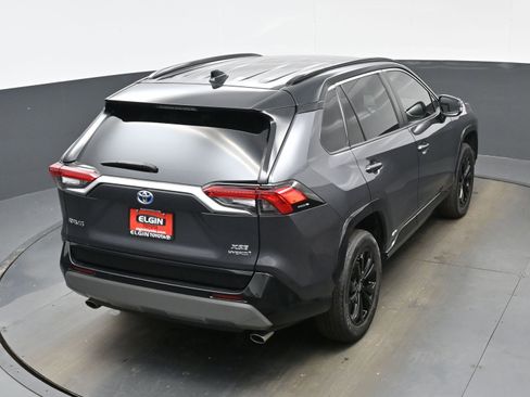 Used 2022 Toyota RAV4 XSE image 41