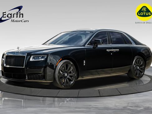 Used 2022 Rolls-Royce Ghost image 1
