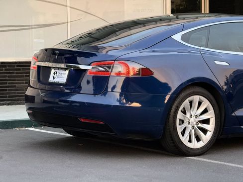 Used 2016 Tesla Model S 75D AWD/4WD image 11