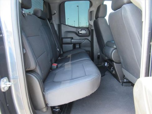 Used 2020 Chevrolet Silverado 1500 Custom w/ Custom Value Package RWD image 29