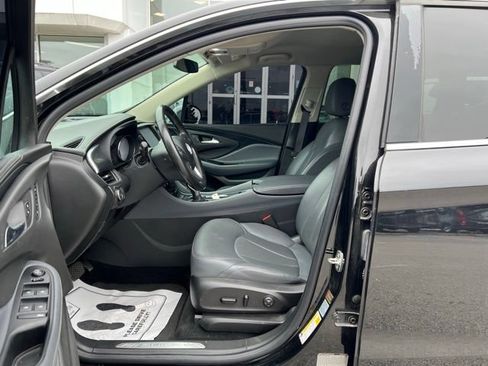 Used 2020 Buick Envision Essence FWD image 9