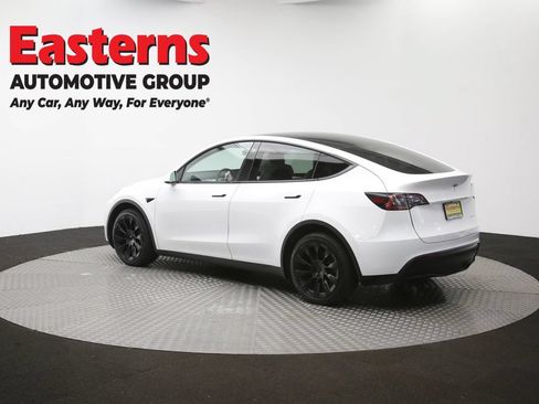 Used 2022 Tesla Model Y Long Range AWD/4WD image 59