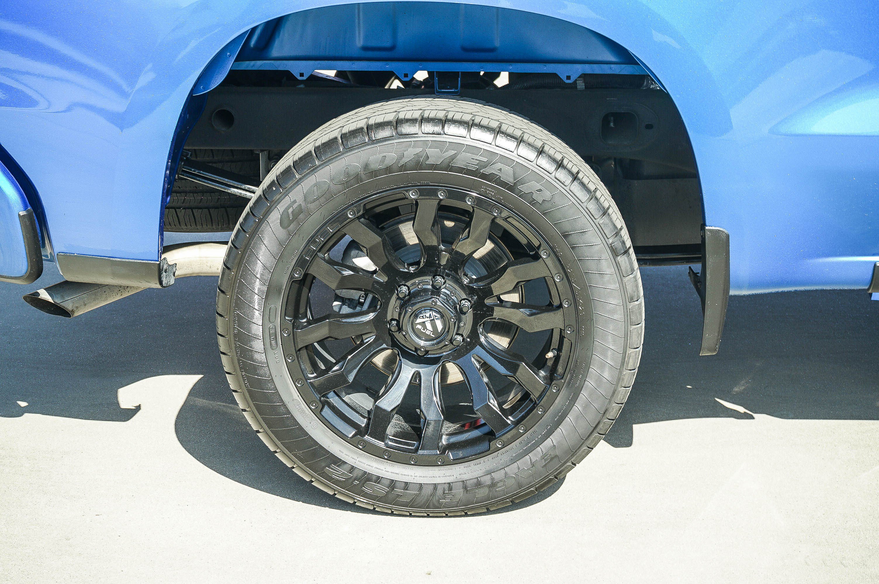 Used 2023 Chevrolet Silverado 1500 RST RWD image 12