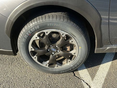 Certified 2022 Subaru Crosstrek 2.0i image 6