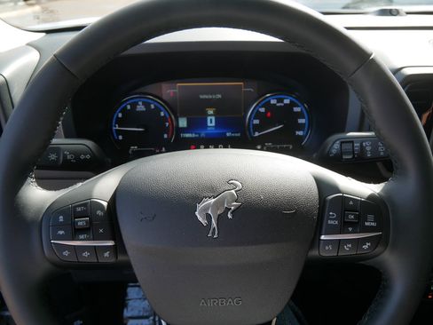 Used 2024 Ford Bronco Sport Outer Banks w/ Tech Package image 25