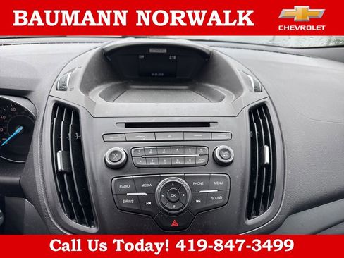 Used 2017 Ford Escape SE FWD image 13