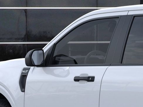 New 2025 Ford Maverick XLT w/ Equipment Group 301A image 21