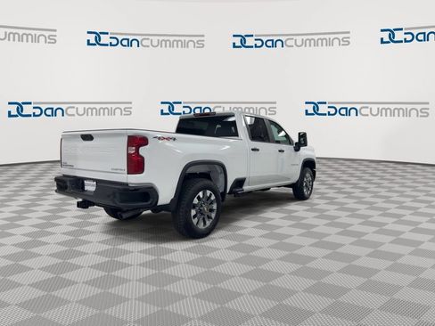 Used 2026 Chevrolet Silverado 2500 Custom w/ Custom Convenience Package AWD/4WD image 8