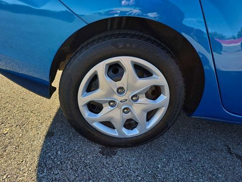 Used 2013 Ford Fiesta SE image 37