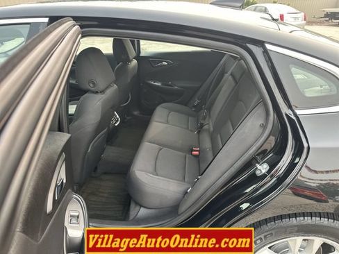 Used 2016 Chevrolet Malibu LT FWD image 26