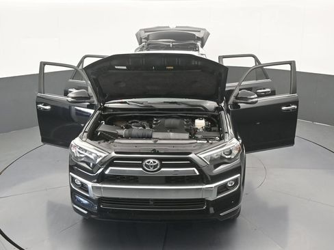 Used 2022 Toyota 4Runner Limited AWD/4WD image 35