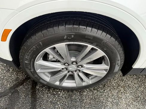 New 2026 Cadillac XT5 Premium Luxury w/ Driver Assist Package image 9