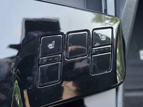 New 2025 Kia Sportage LX AWD/4WD image 11