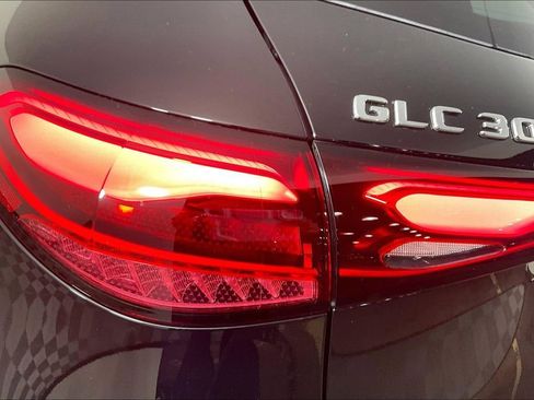 Used 2026 Mercedes-Benz GLC 300 4MATIC image 24
