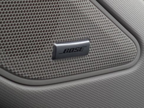 Used 2023 Mitsubishi Outlander SE image 9