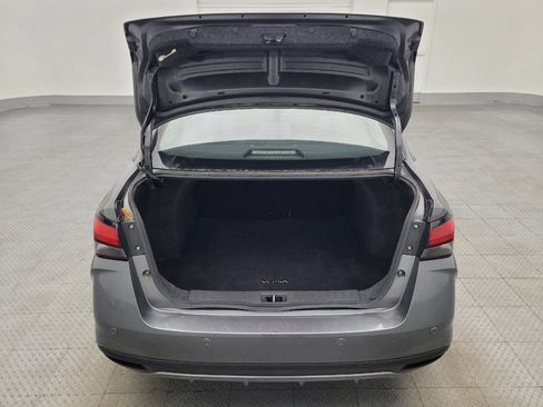 Used 2020 Nissan Versa SV image 29