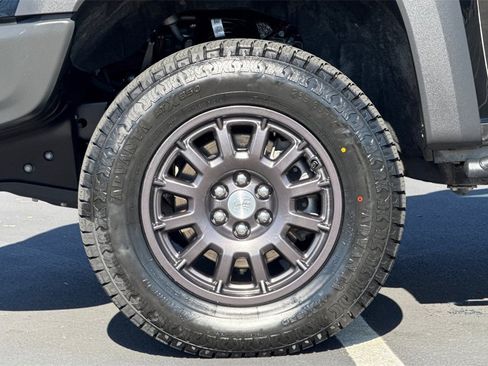 Used 2022 Chevrolet Colorado ZR2 w/ Colorado ZR2 Bison Edition image 14