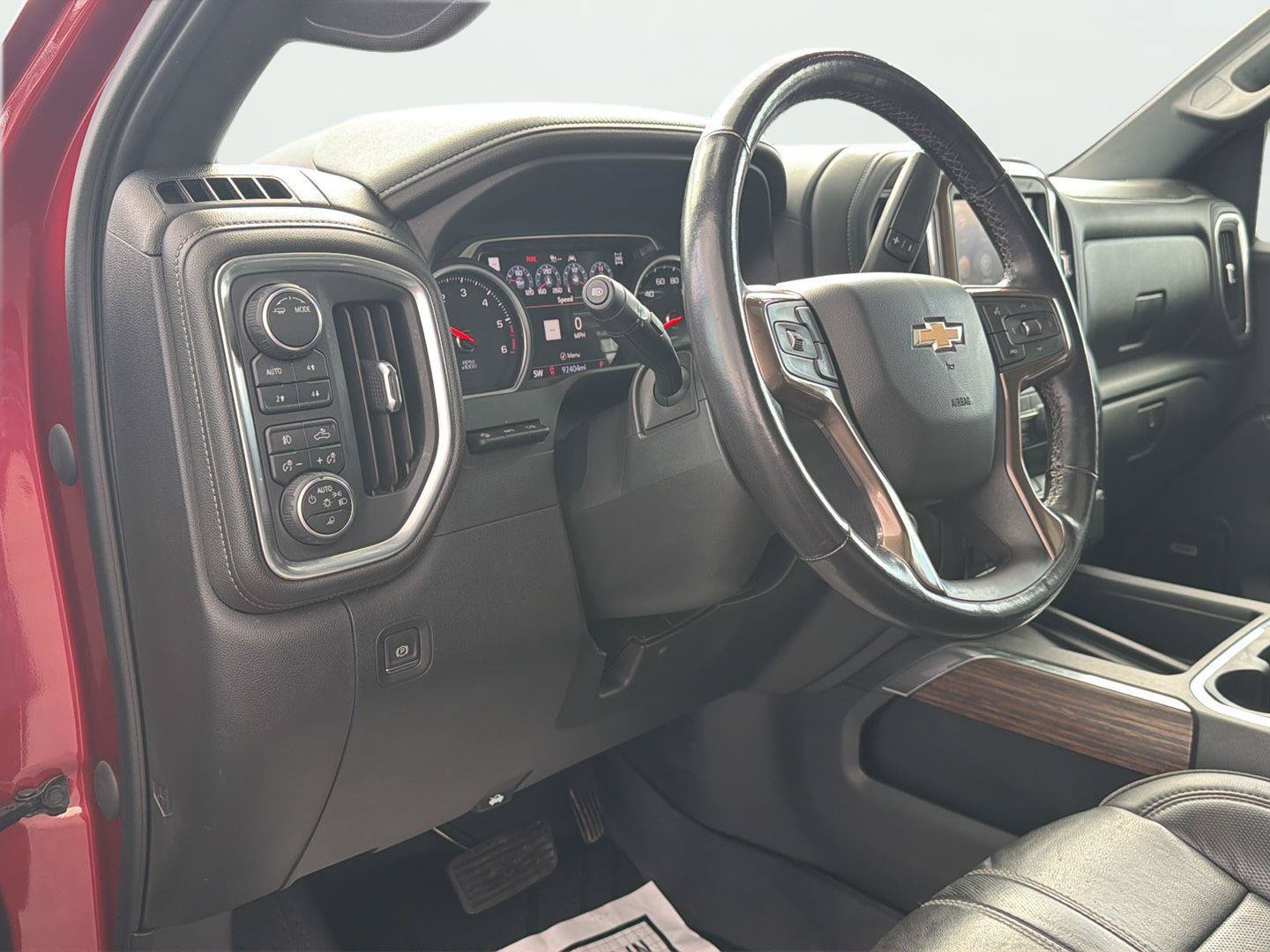 Certified 2020 Chevrolet Silverado 1500 High Country w/ Technology Package AWD/4WD image 16