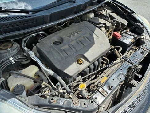 Used 2011 Toyota Matrix image 20