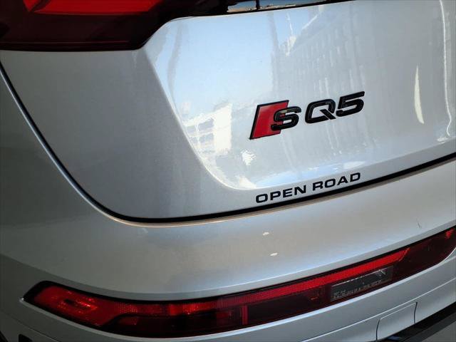 Certified 2023 Audi SQ5 Premium Plus w/ Premium Plus Package AWD/4WD image 7