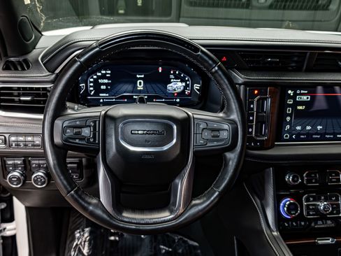 Used 2024 GMC Yukon Denali Ultimate image 15