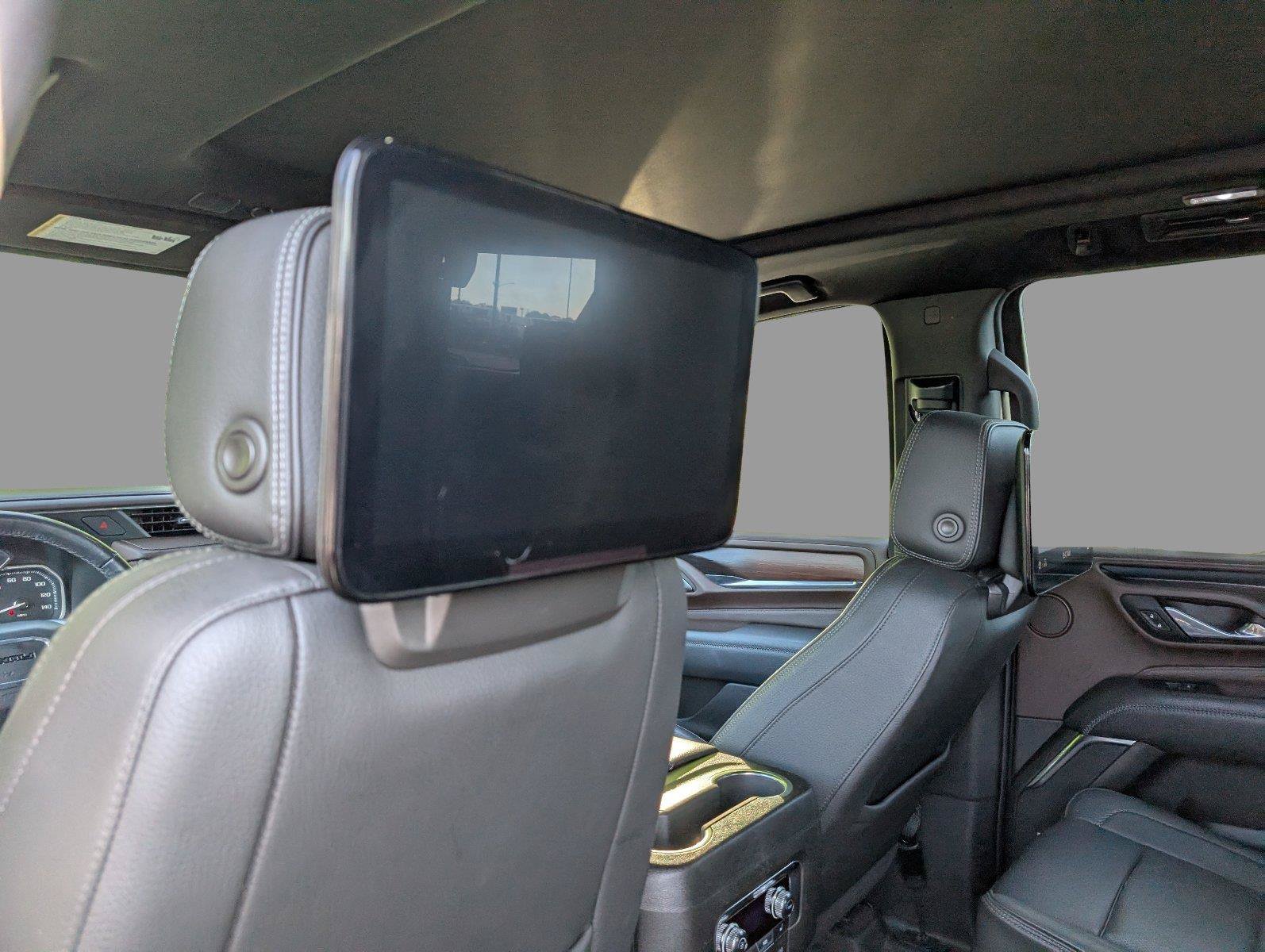Used 2021 GMC Yukon Denali w/ Denali Premium Package RWD image 34