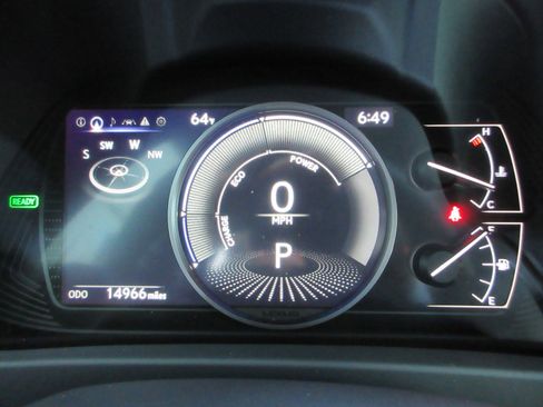 Used 2024 Lexus UX 250h AWD w/ Premium Package image 34