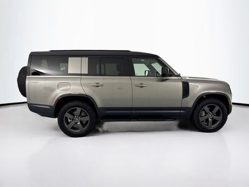 Used 2025 Land Rover Defender 130 S AWD/4WD image 4