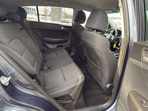 Used 2022 Kia Sportage LX image 20
