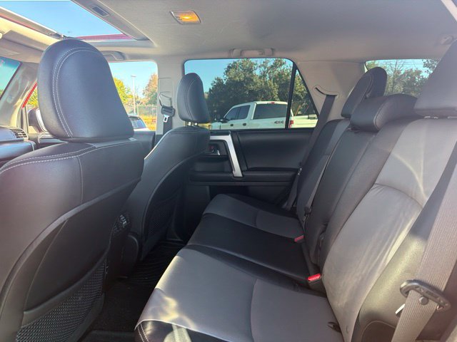 Used 2016 Toyota 4Runner SR5 Premium RWD image 10