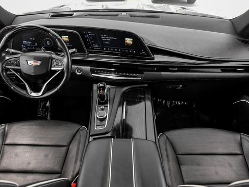 Used 2024 Cadillac Escalade ESV Sport w/ Touring Package AWD/4WD image 11