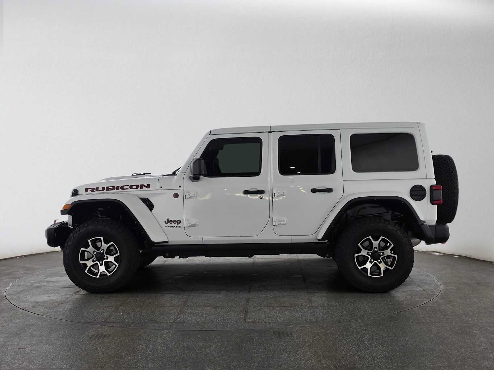 Used 2022 Jeep Wrangler Unlimited Rubicon w/ Steel Bumper Group AWD/4WD image 6
