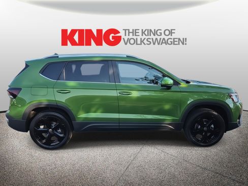 New 2025 Volkswagen Taos SEL image 8