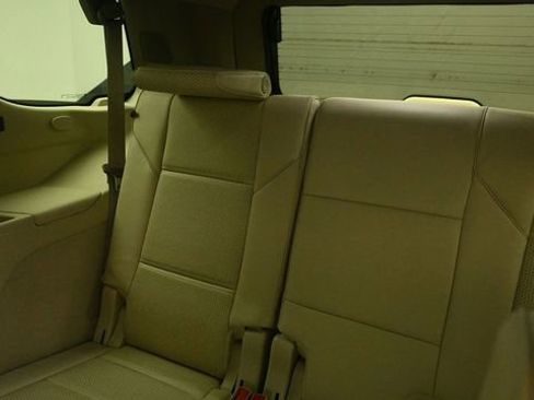 Used 2023 Cadillac Escalade Premium Luxury Platinum w/ Heavy-Duty Trailer Package AWD/4WD image 12