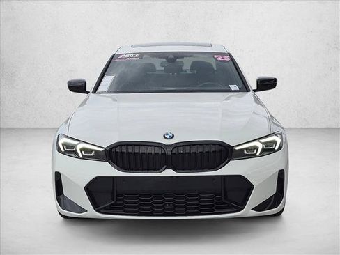 Used 2025 BMW 330i Sedan w/ M Sport Package RWD image 2