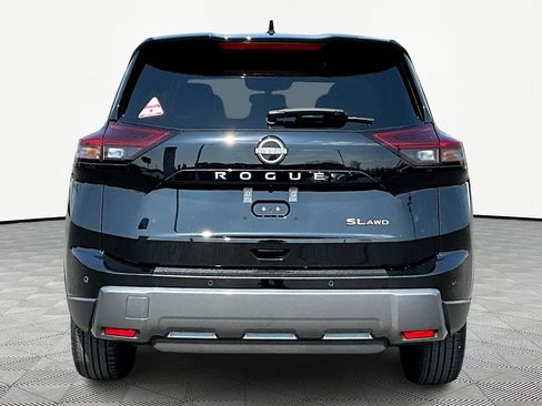 Used 2024 Nissan Rogue SL image 5