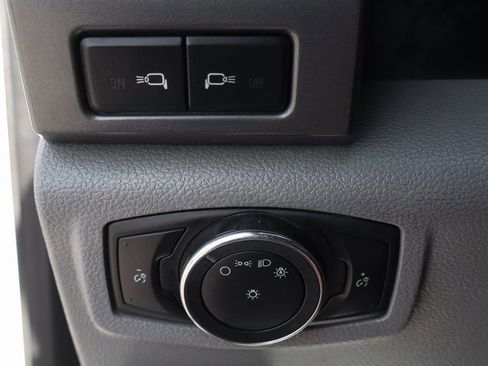 Used 2017 Ford F550 4x4 Crew Cab Super Duty image 23